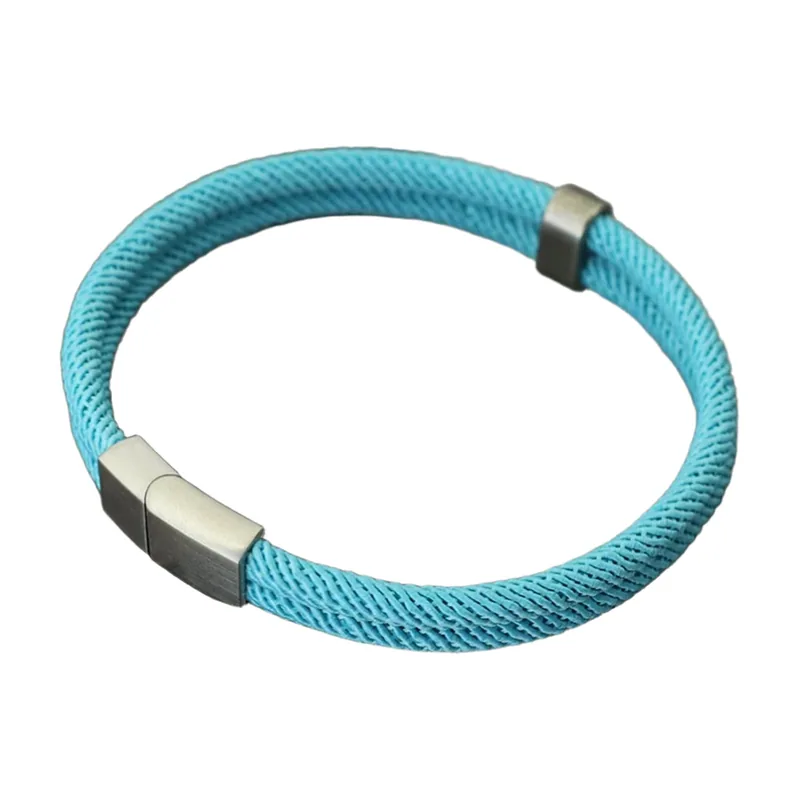 Pulsera de Cuerda Trenzada con Cierre de Acero Inoxidable
