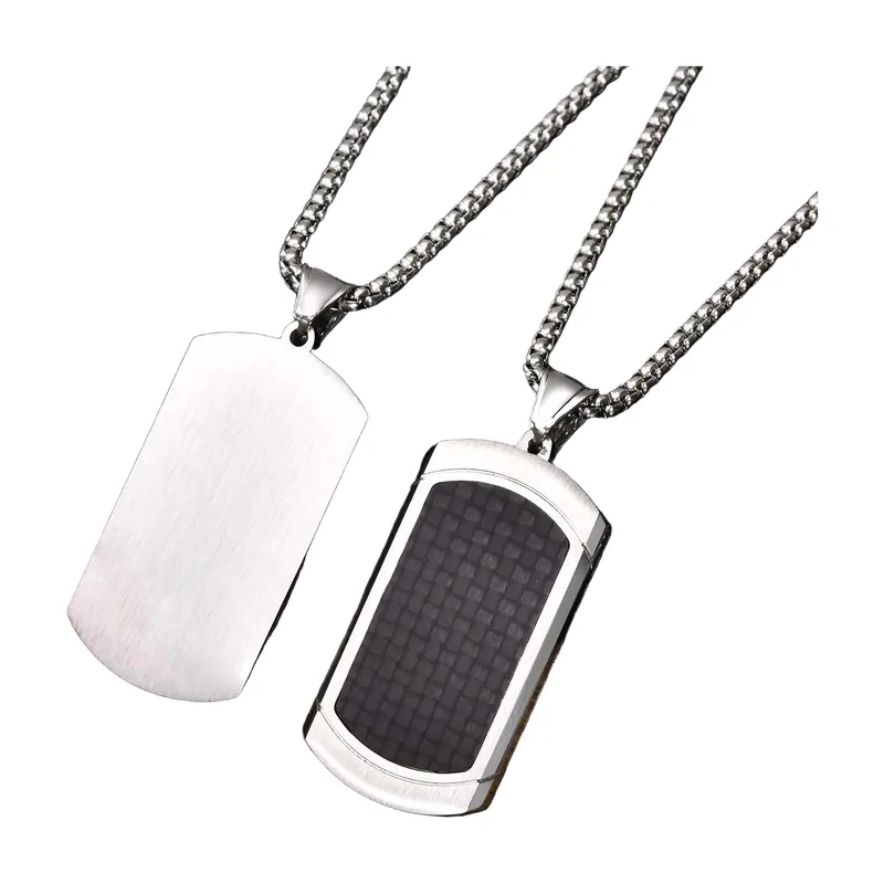 Pendentif Dog Tag avec Incrustation Carbone, Acier Inoxydable