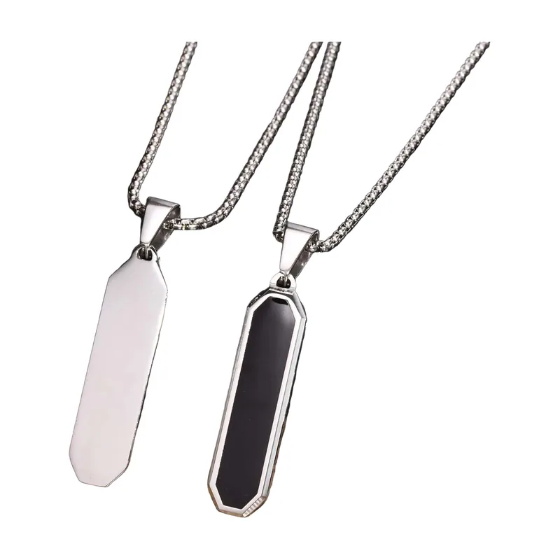 Collier Pendentif Rectangulaire Géométrique avec Incrustation Noire, Acier Inoxydable