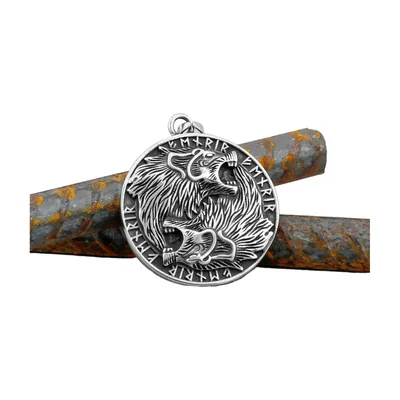 Colgante Medallón de Lobo Vikingo con Cadena de Runas, Acero Inoxidable