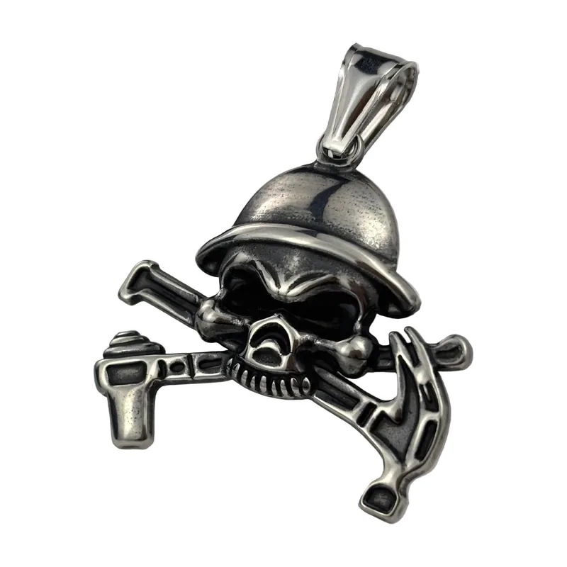 Colgante de Calavera con Casco Militar, Ancla y Pistola, Acero Inoxidable