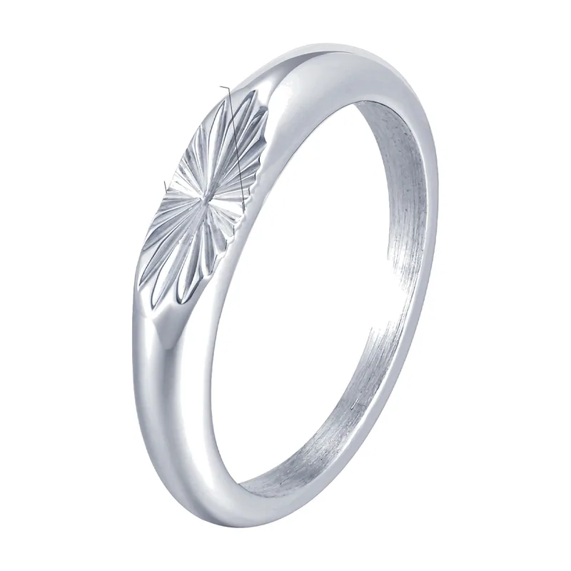 Anello con Incisione Floreale, Acciaio Inossidabile