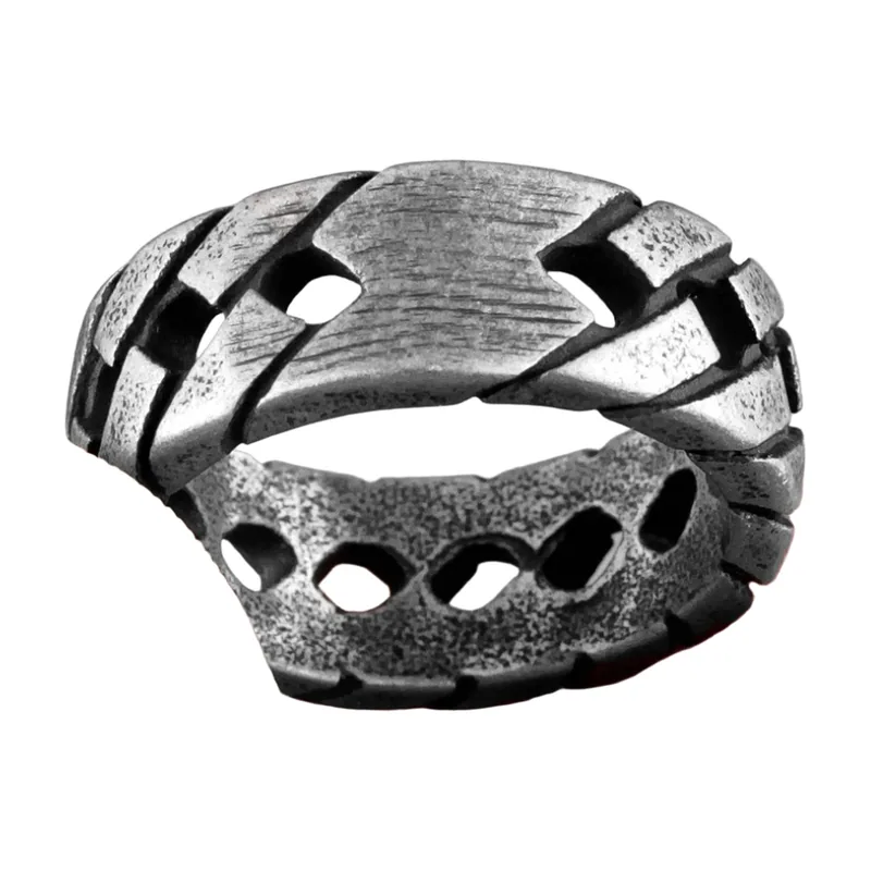 Anillo Industrial con Recortes Geométricos, Acero Inoxidable