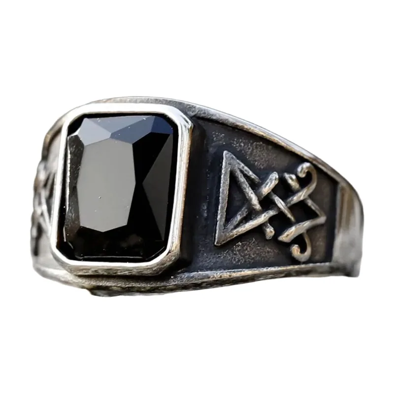 Lucifer Gothic Siegelring mit schwarzem Zirkonia, Edelstahl