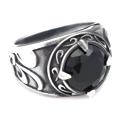 Gotischer Drachenkrallen-Ring mit schwarzem Stein, Edelstahl