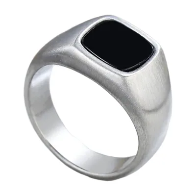 Anillo Sello Cuadrado con Piedra Negra, Acero Inoxidable Cepillado