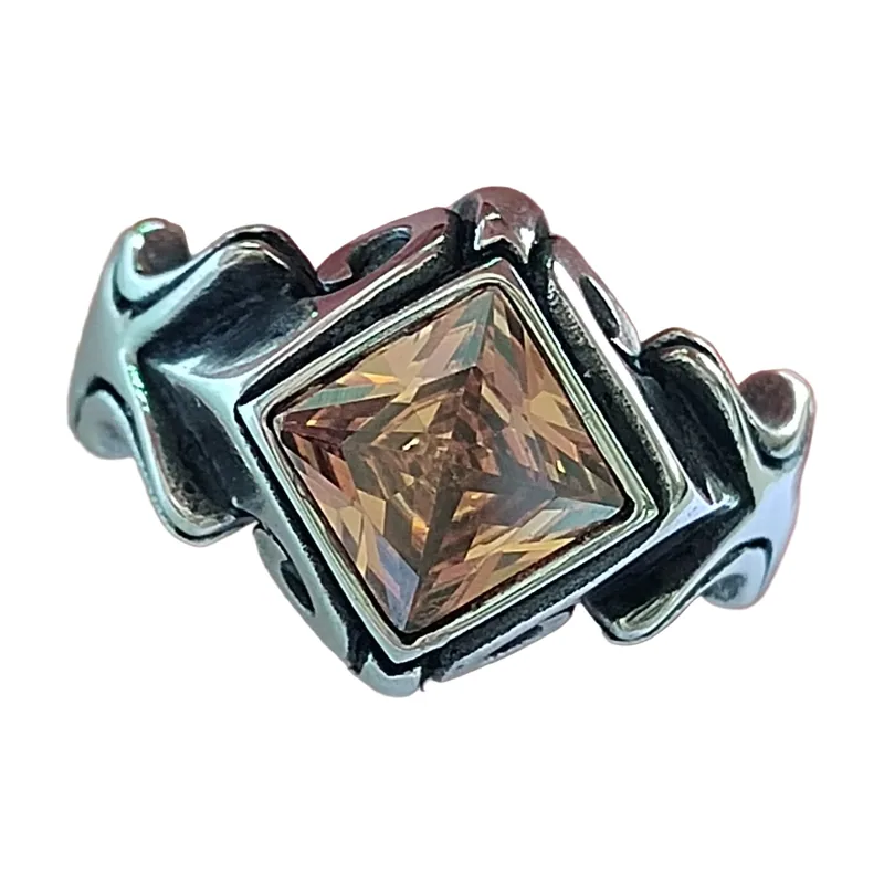 Chevalière Gothique avec Pierre Brune, Acier Inoxydable