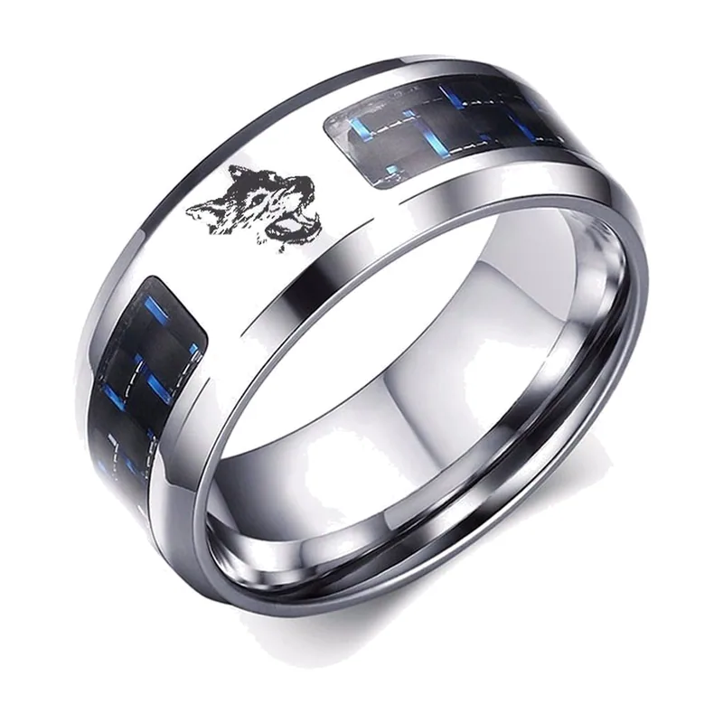 Anello con Lupo Inciso e Inserti in Fibra di Carbonio Blu, Acciaio Inox