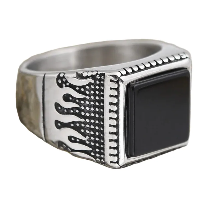 Chevalière avec Onyx Noir et Motifs Flammes, Acier Inoxydable
